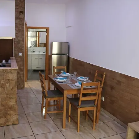 Center Rebelo Da Silva Apartment